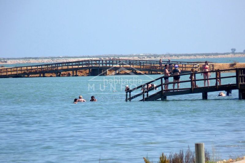 Foto 49c2c573-e548-4bf7-9e67-cb2e428926c4. Pis amb calefacció piscina a San Pedro del Pinatar San Pedro del Pinatar