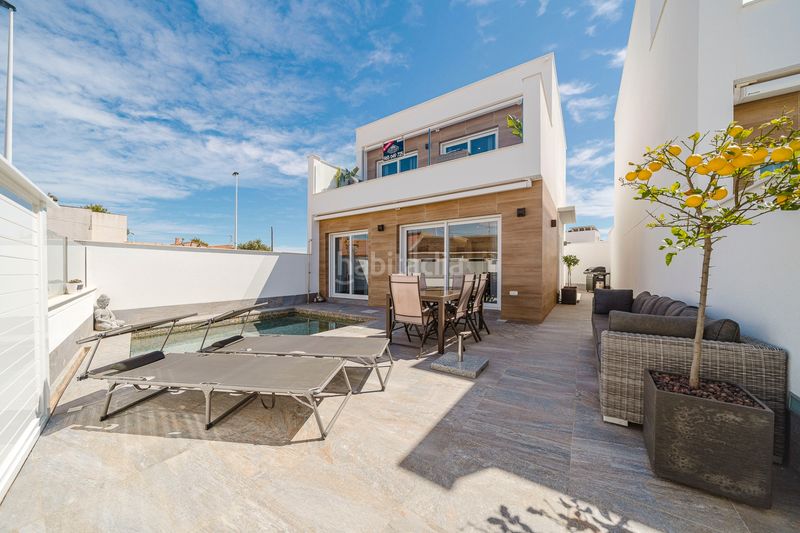 Foto c4ad47e1-a070-44b0-b3a5-6f176dbea4a7. Casa amb aparcament piscina a San Pedro del Pinatar San Pedro del Pinatar