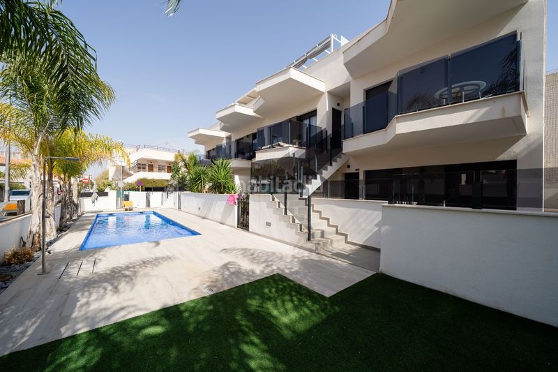 Foto db9aa4e5-445f-431c-98b9-a714e7b5ebbe. Casa amb aparcament piscina a Santiago de La Ribera San Javier