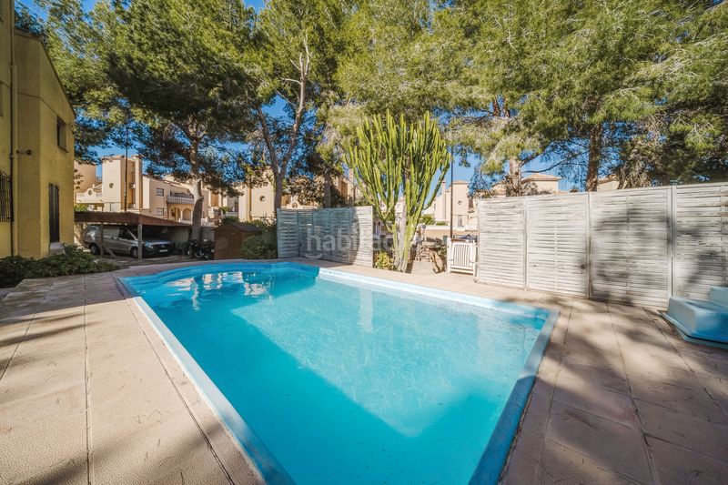 Foto 3880bff7-63fc-4189-a712-fc90b3160c27. Casa amb aparcament piscina a Villamartín-Las Filipinas Orihuela