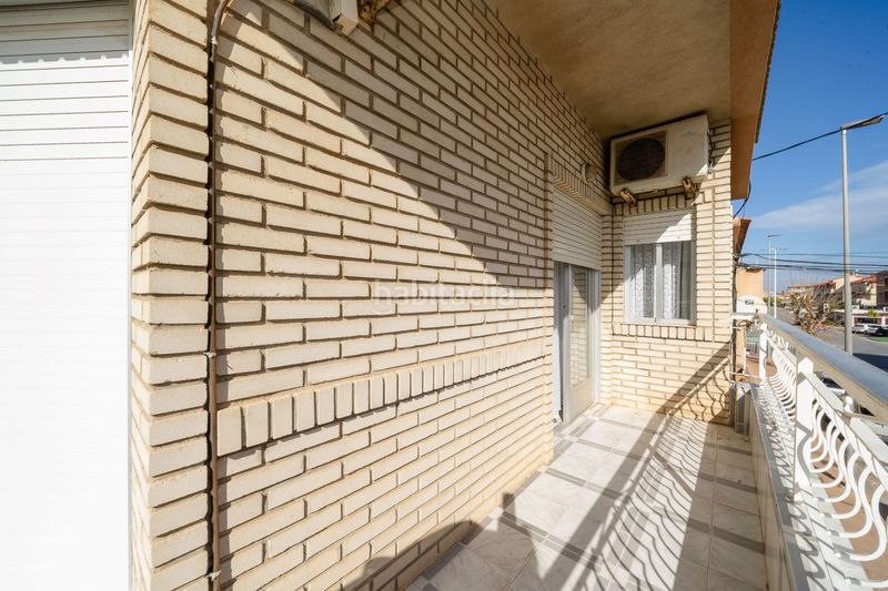 Foto 08bb6a26-f2a2-48b7-807d-6bbf09518513. Casa adossada a Centro Alcázares (Los)