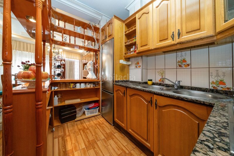 Foto 12825a6d-44ab-49dd-aaa0-5d7621c9c603. Casa adossada a Centro Alcázares (Los)