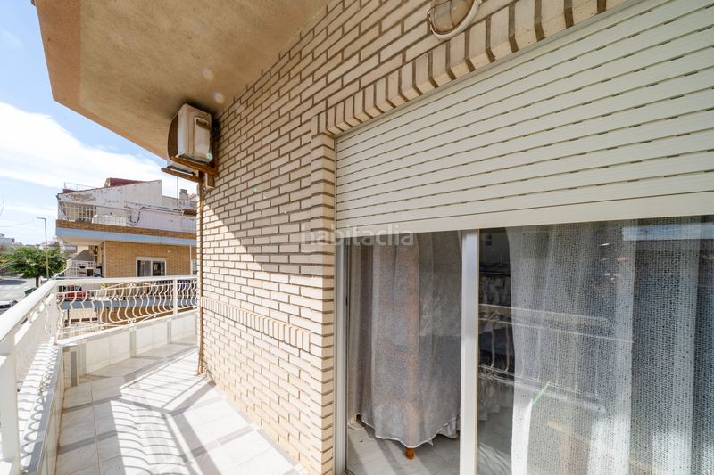 Foto 497b6a41-185d-4370-91d1-6456c44befe4. Casa adossada a Centro Alcázares (Los)