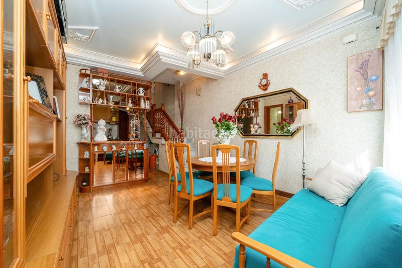 Foto 899979ac-bd3e-43af-939e-7fa502c70227. Casa adossada a Centro Alcázares (Los)