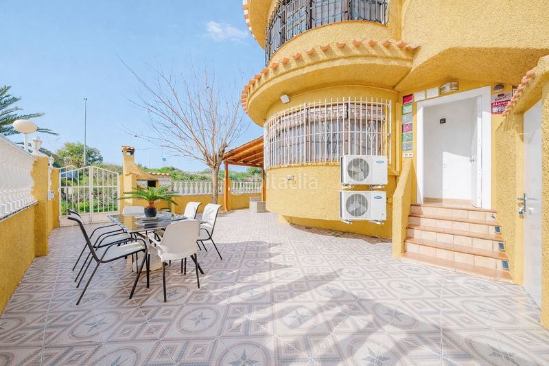Foto a23d6284-0449-491d-bc95-3c4591d0668e. Casa amb aparcament piscina a Los Urrutias Cartagena
