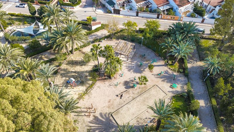 Foto a7b86b27-c286-4fcb-bc0a-c0d228510ce0. Casa amb aparcament piscina a Los Urrutias Cartagena
