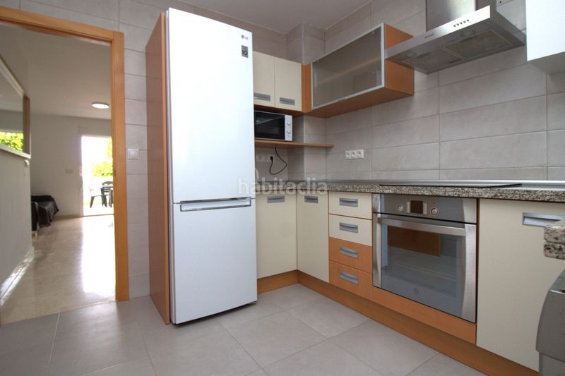 Foto 1d2f3130-4ef9-4fd2-a124-4bf715cb5087. Apartament amb aparcament piscina a Gea y Truyols Murcia