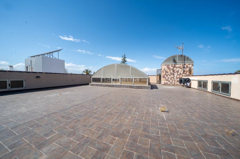 Foto a10c9203-f893-4027-a0c0-e0e6ff154a8e. Xalet amb aparcament piscina a La Zenia Orihuela