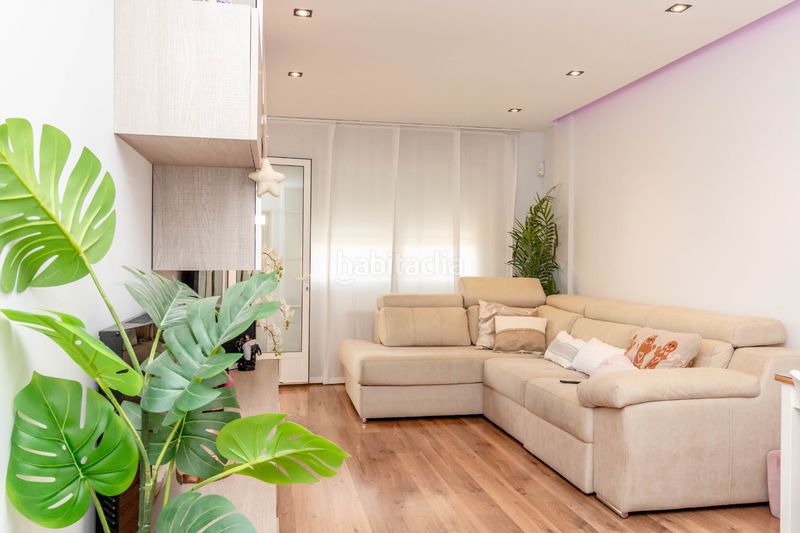 Foto 0eb89643-7858-4f4d-b6a6-14913ea7263c. Casa adossada amb aparcament a San Javier San Javier