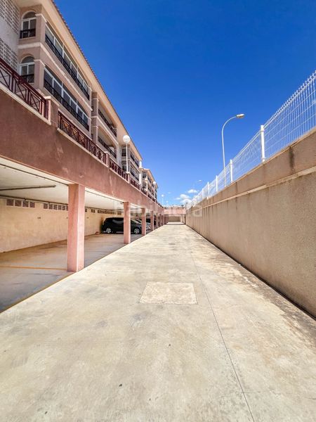 Foto 7b85f4d1-3e36-4739-9580-1de25ab347fe. Pis amb aparcament piscina a Playa Flamenca Orihuela