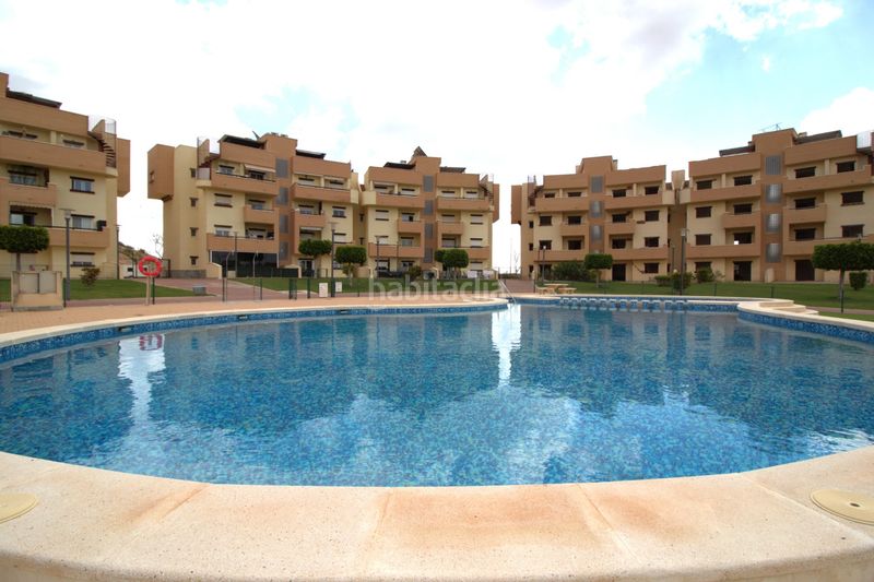 Foto a06de1b2-350e-4403-8413-20cabdcf2b4d. Apartament amb aparcament piscina a Gea y Truyols Murcia