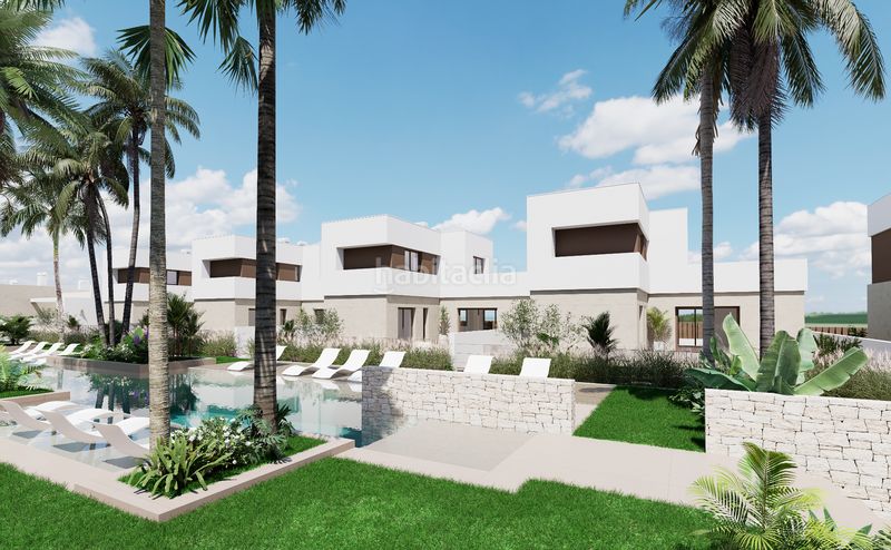 Foto 341a4aa7-798b-498d-8d45-802e7ed6fb40. Casa amb aparcament piscina a Centro Alcázares (Los)
