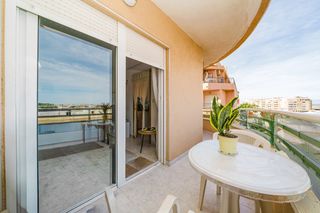 Appartement à Nueva Torrevieja. Ref aj037apartamento de 65 msup2 construidos, con 2 habitaciones