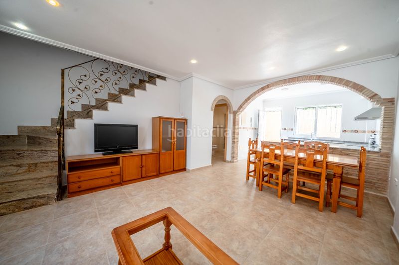 Foto a1be7da9-7c45-4b9a-81c9-ab53eead4eda. Casa adossada amb aparcament a Santiago de La Ribera San Javier