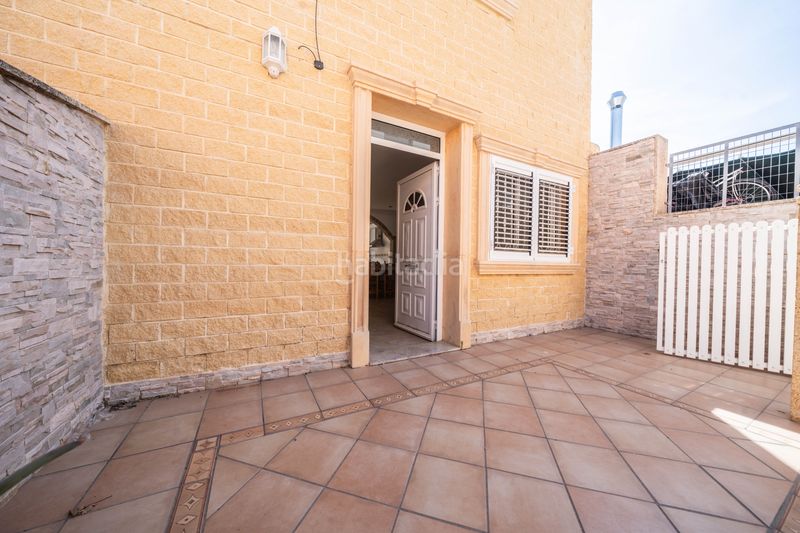 Foto ea40819e-ce5f-43d5-8a87-e5f75abd5a27. Casa adossada amb aparcament a Santiago de La Ribera San Javier