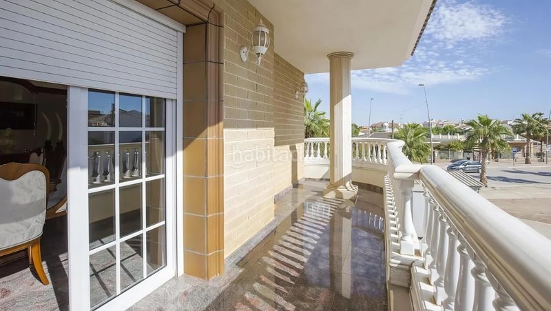 Foto 0a5ada9a-bebd-4447-95b3-11de80b783da. Casa adossada amb aparcament a Centro Alcázares (Los)