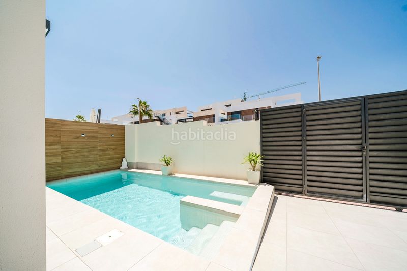 Foto 1a1487a4-d289-4925-95c2-7464aa034c7b. Casa amb aparcament piscina a Benijófar