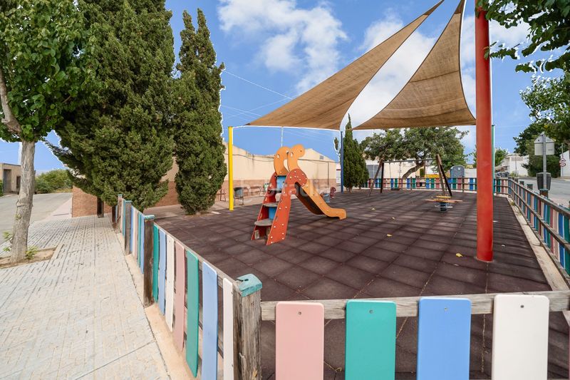 Foto 4cc0ebec-bb9c-430d-8eea-daab3484146d. Casa amb aparcament piscina a Gea y Truyols Murcia