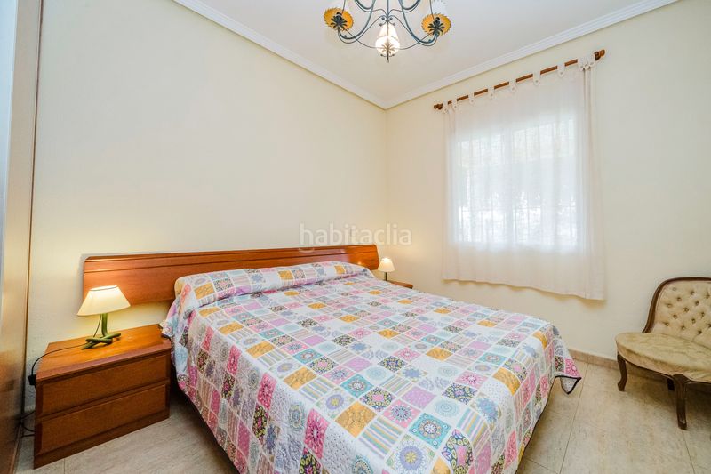 Foto 862c9034-68fa-49a3-8135-73ed24497ce0. Casa amb aparcament a Rojales