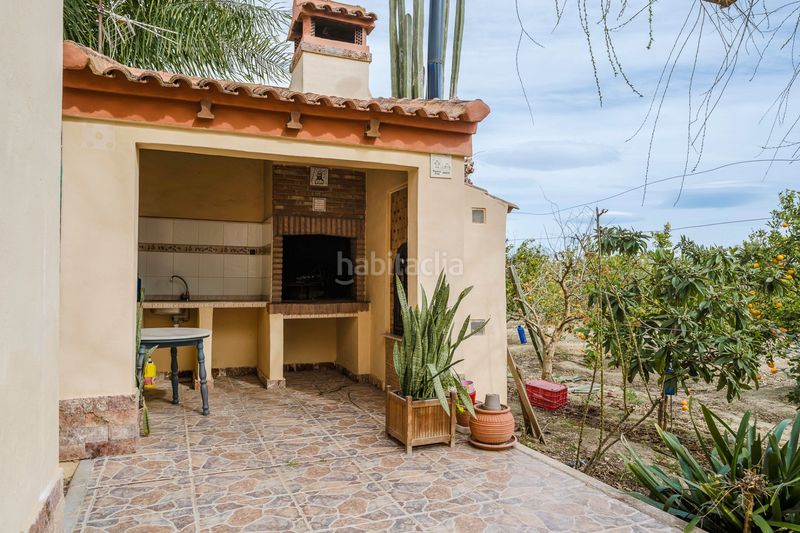 Foto bffc567b-2973-4cd5-82ab-e9f7d3fb5538. Casa amb aparcament a Rojales