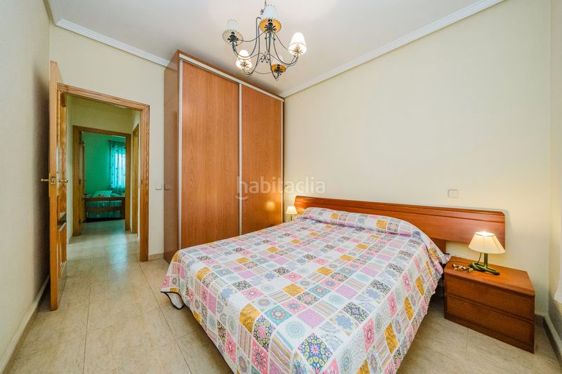 Foto e5af607d-b68d-41ab-8939-66bda095131a. Casa amb aparcament a Rojales