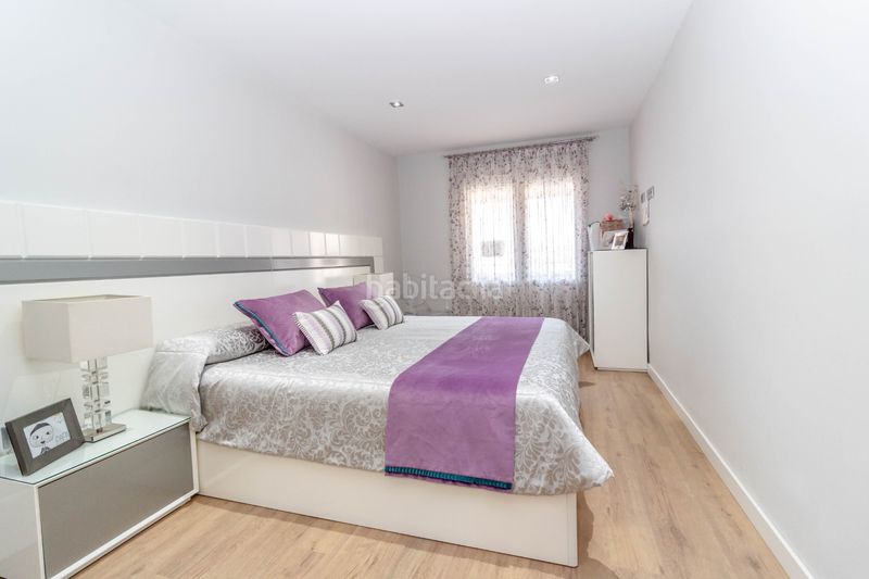 Foto b874d2d2-ad08-4ace-9829-c6d867aea821. Apartament amb aparcament a Playa Flamenca Orihuela