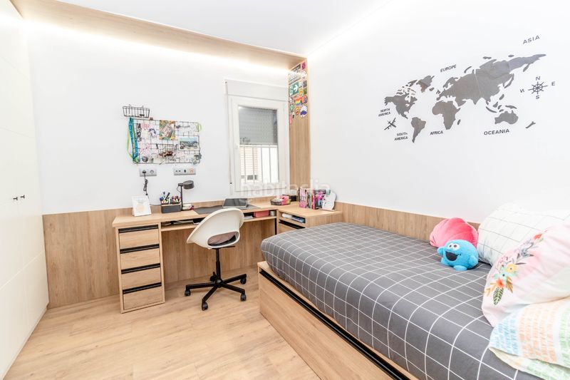 Foto fb9d657f-a2cc-409c-a22b-efb2a53f83a3. Apartament amb aparcament a Playa Flamenca Orihuela