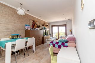 Appartement in San Javier. Amplio apartamento de 3 dormitorios en el corazoacuten de san ja