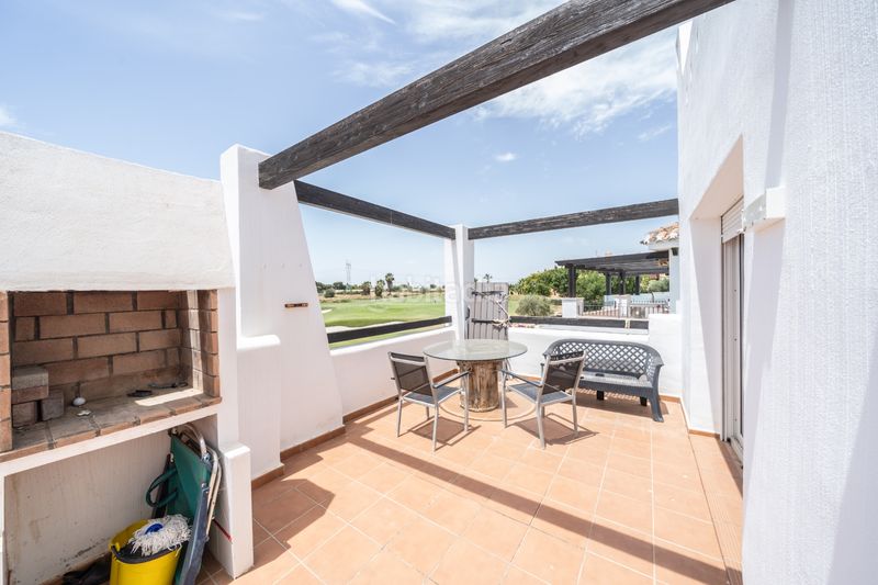 Foto 8a358453-108d-4e97-8c45-bfd3ce5b45b9. Apartament amb aparcament piscina a Mar Menor golf Torre - Pacheco