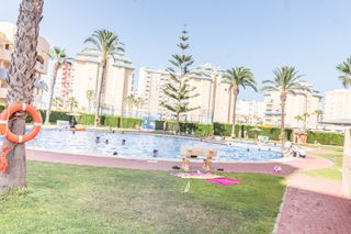 Location Appartement à Tomás Maestre. Distribucioacuten amplia y funcionalalquiler vacacional y de tem