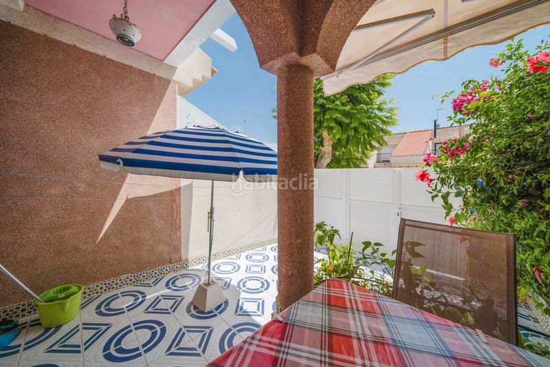 Foto 6bc84515-1579-4146-84a6-534547060ed1. Casa adossada amb aparcament a Centro Alcázares (Los)