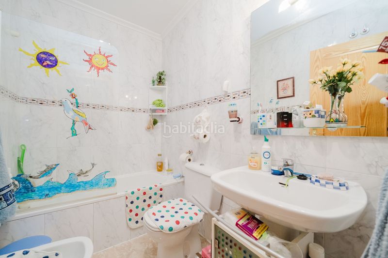 Foto a623d03d-93e1-48c7-9107-c6fa76cf6470. Casa adossada amb aparcament a Centro Alcázares (Los)