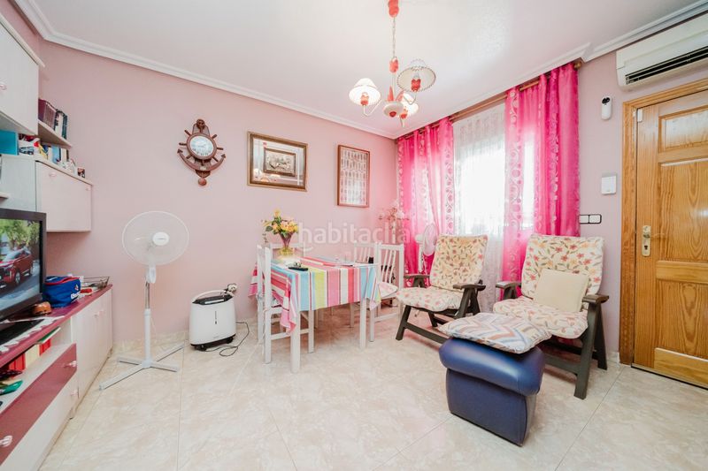 Foto c0d03770-df43-4b6d-b4f8-6044c8b742c2. Casa adossada amb aparcament a Centro Alcázares (Los)