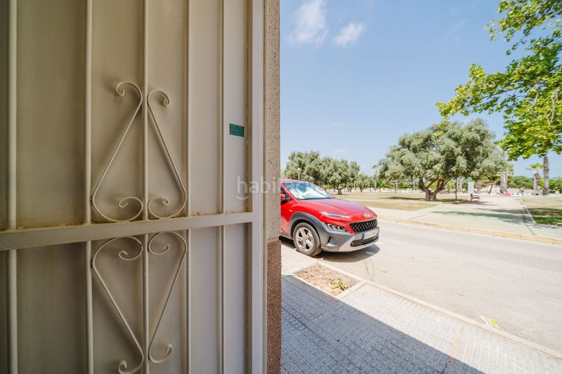 Foto ca1dbc74-1670-45bd-98e7-a770bb632d85. Casa adossada amb aparcament a Centro Alcázares (Los)