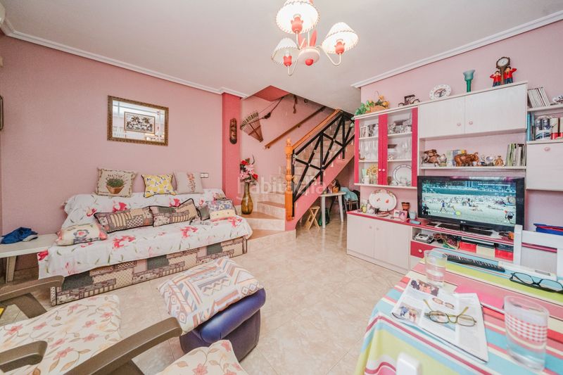 Foto e248085d-b7a7-46a2-8773-96c894487e92. Casa adossada amb aparcament a Centro Alcázares (Los)