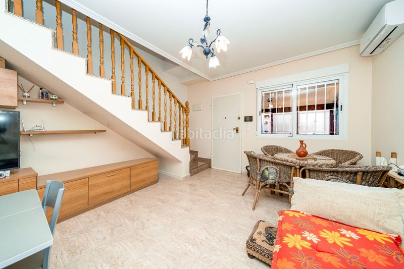 Foto f6147b9c-8410-4a8f-bce6-983273a67fff. Casa adossada amb aparcament a Santiago de La Ribera San Javier