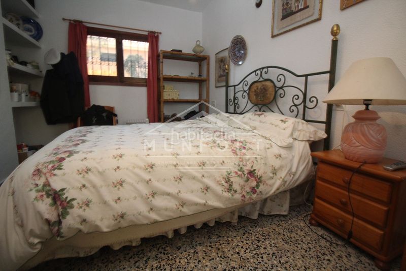 Foto c5f80463-3e5c-4b88-a575-c959e00298e7. Casa amb piscina a Campoamor Orihuela