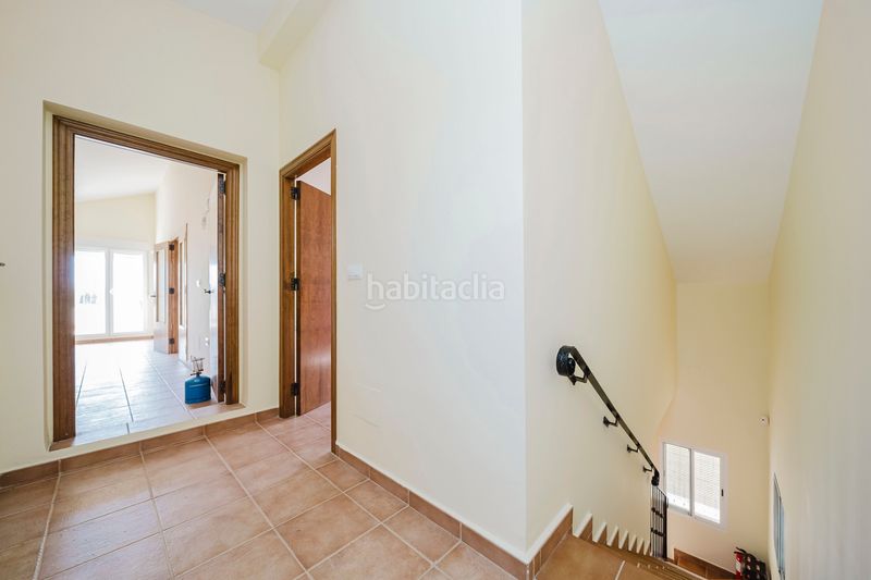 Foto 2fbd2a1b-7e3f-4ea9-91f5-4b23ea04c3fd. Casa amb aparcament piscina a Gea y Truyols Murcia