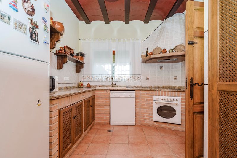 Foto 494dbf68-f975-4f1b-bb94-c829a7e203a7. Casa amb aparcament piscina a Gea y Truyols Murcia