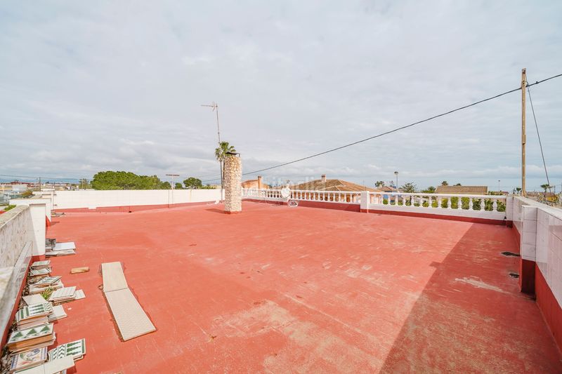 Foto 2488cd11-7851-4087-9510-2906fb413602. Casa amb aparcament a Los Urrutias Cartagena