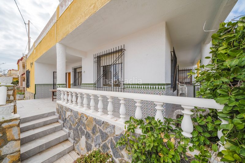 Foto 2c125d8b-f7a5-41ff-9a89-67f88c60677a. Casa amb aparcament a Los Urrutias Cartagena