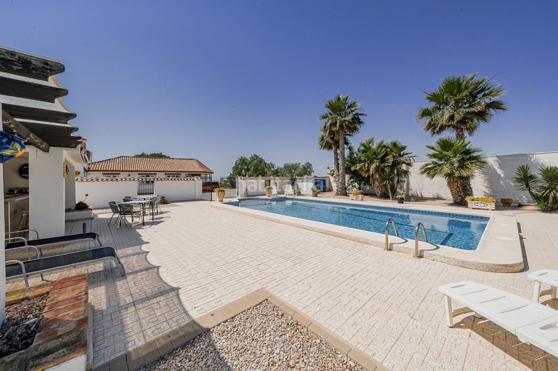 Foto 0ca8c428-748c-4163-b0fb-b33a62d7023c. Casa amb aparcament piscina a Gea y Truyols Murcia