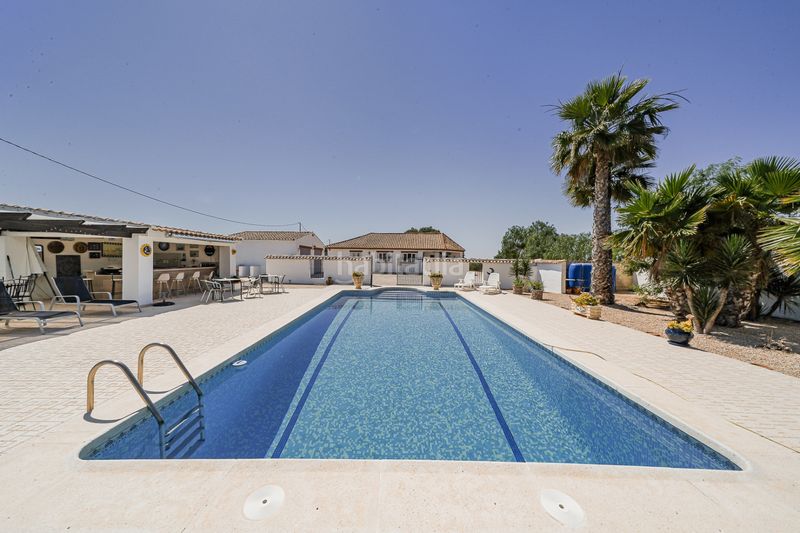 Foto c4e67858-1f57-416b-809b-f5debc6118e3. Casa amb aparcament piscina a Gea y Truyols Murcia