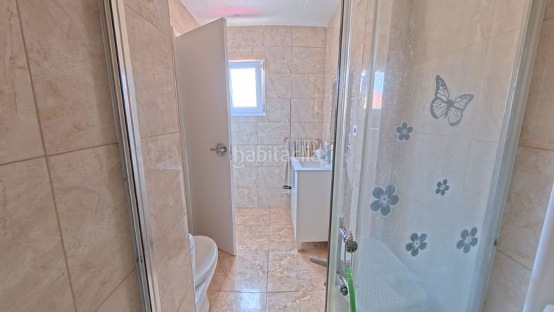 Foto 0efe1262-45c6-40a1-9a65-f02f20db8957. Casa aparellada amb xemeneia calefacció aparcament a Sueca