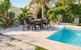 Xalet en Los Gallos. Magn�fico chalet urbano en venta en las rapaces
