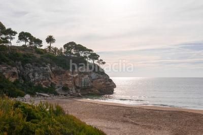 Foto 03a0e59d-4acd-4bdf-8f6c-a33ad1e1a481. Apartament amb aparcament piscina a pla de maset - cap de Salou Salou