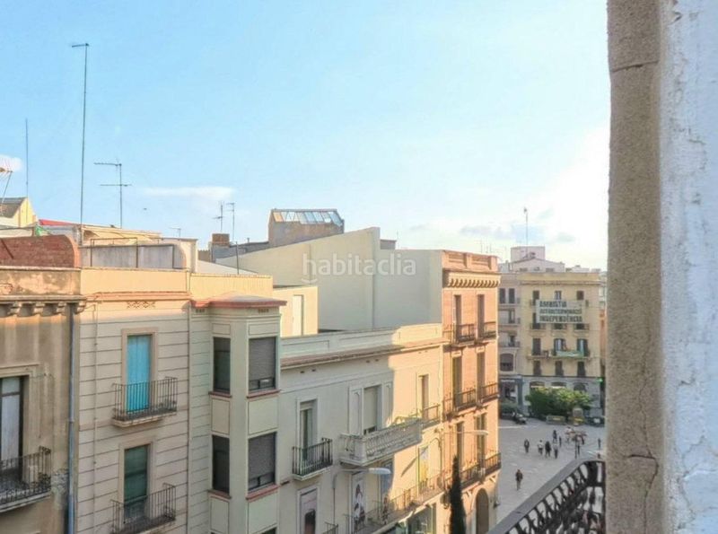 Foto 1cc0dc09-2564-41f1-a205-d3aaa2f94d59. Edificio in Centre Reus