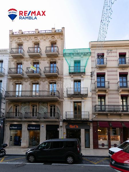Foto a2bb1b78-0783-41f7-9658-e6eed668d090. Edificio in Centre Reus