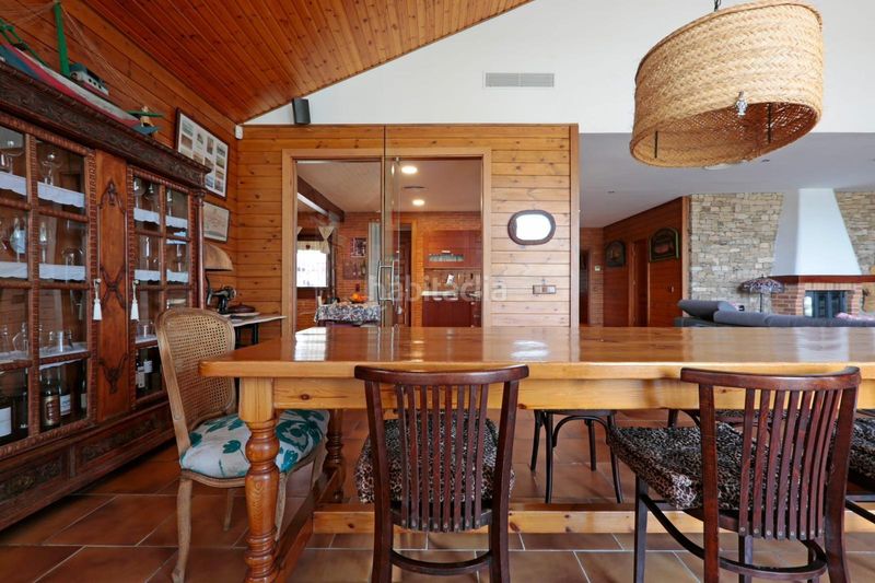 Foto 8b9bec97-008f-4e8f-a23f-4a7280ba92b1. Masia amb aparcament piscina a Ampolla (L´)