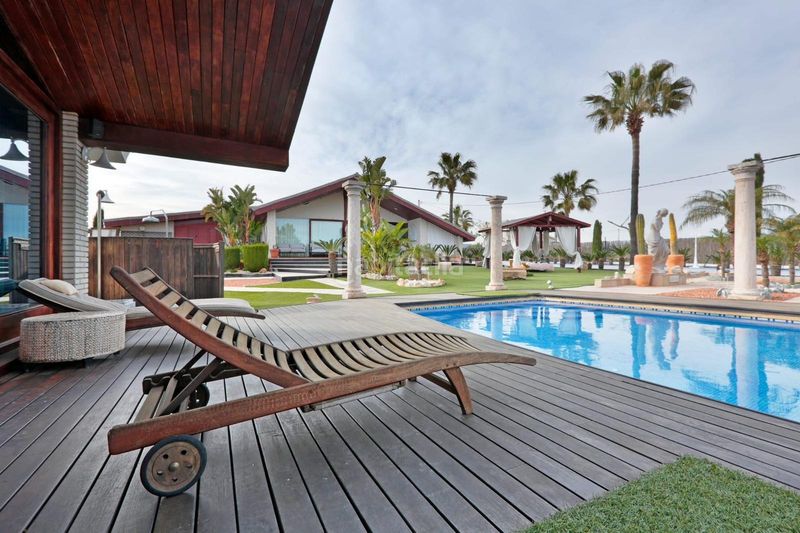 Foto 9fea0e61-e1d9-4c07-ae98-ed9ddfe27dcf. Masia amb aparcament piscina a Ampolla (L´)